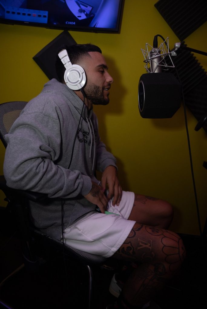 It’s Clear That KVMRON IS A Rising Star In The Hip Hop World, And It Won’t Be Long Before He’s A Household Name